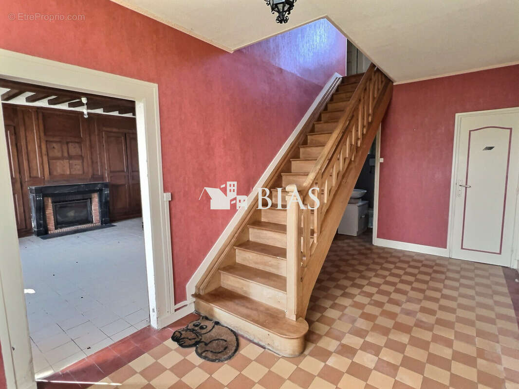 Maison 160 m² à Bernay  - photo 8