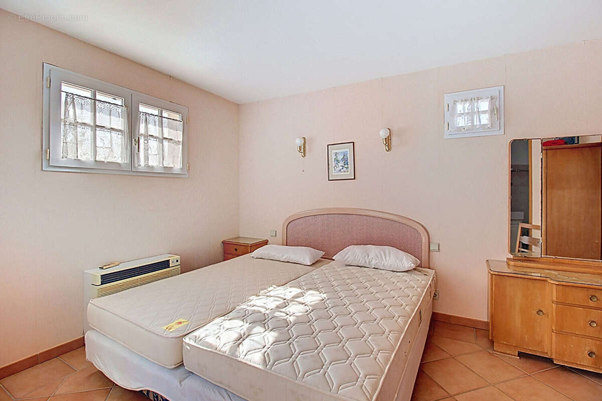 Maison à TRANS-EN-PROVENCE