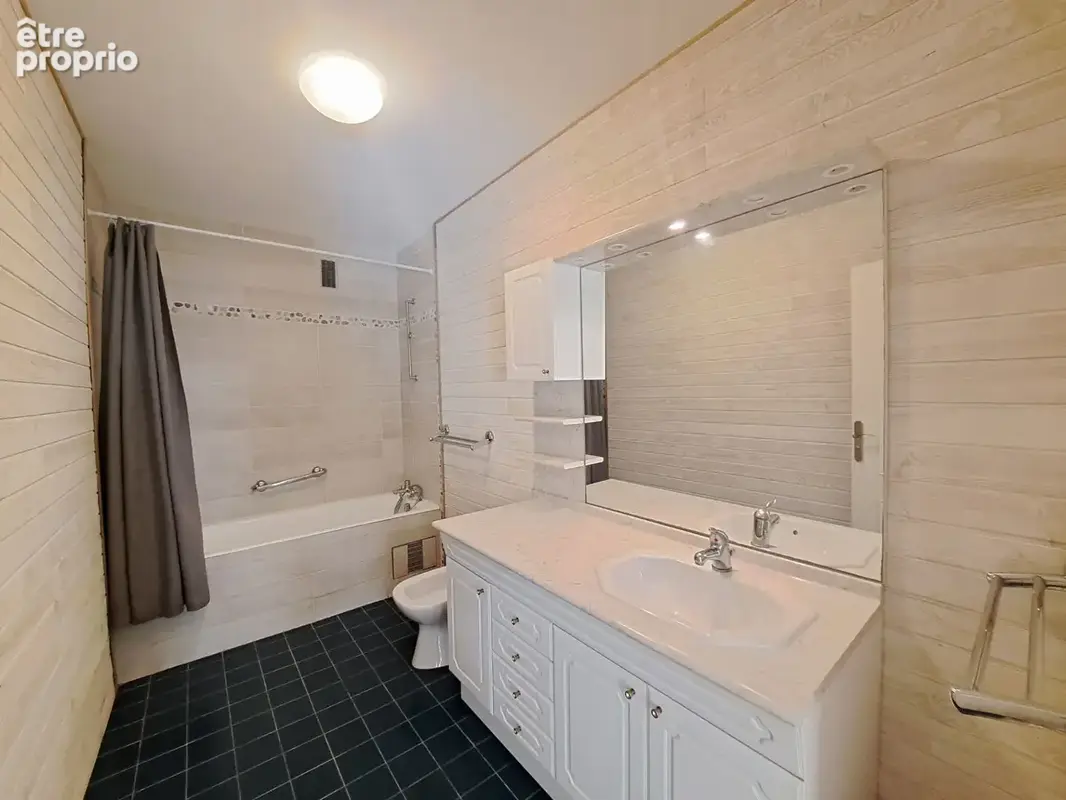 Spacieux appartement T4 de 100,97 m² avec balcon, cave et parking - photo 14