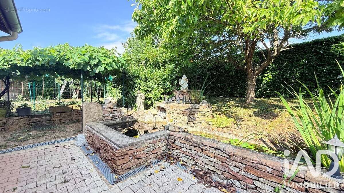 Maison 75 m² à Hurigny  - photo 3