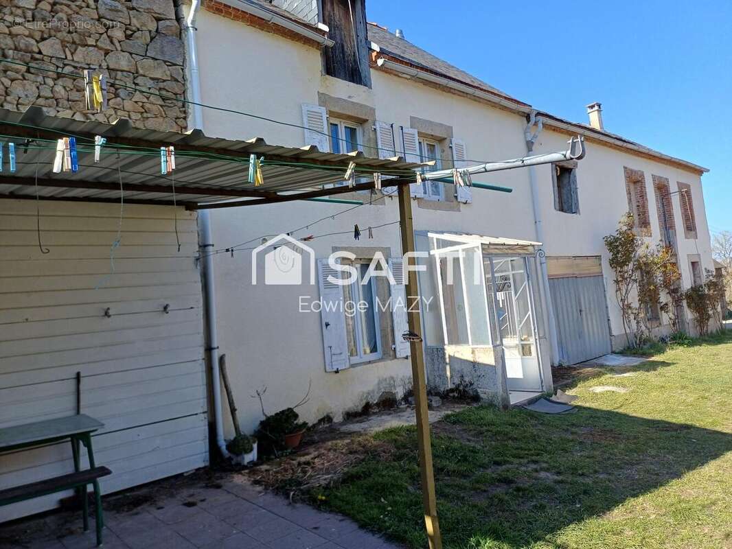 Photo 7 - Maison à ROUGNAT