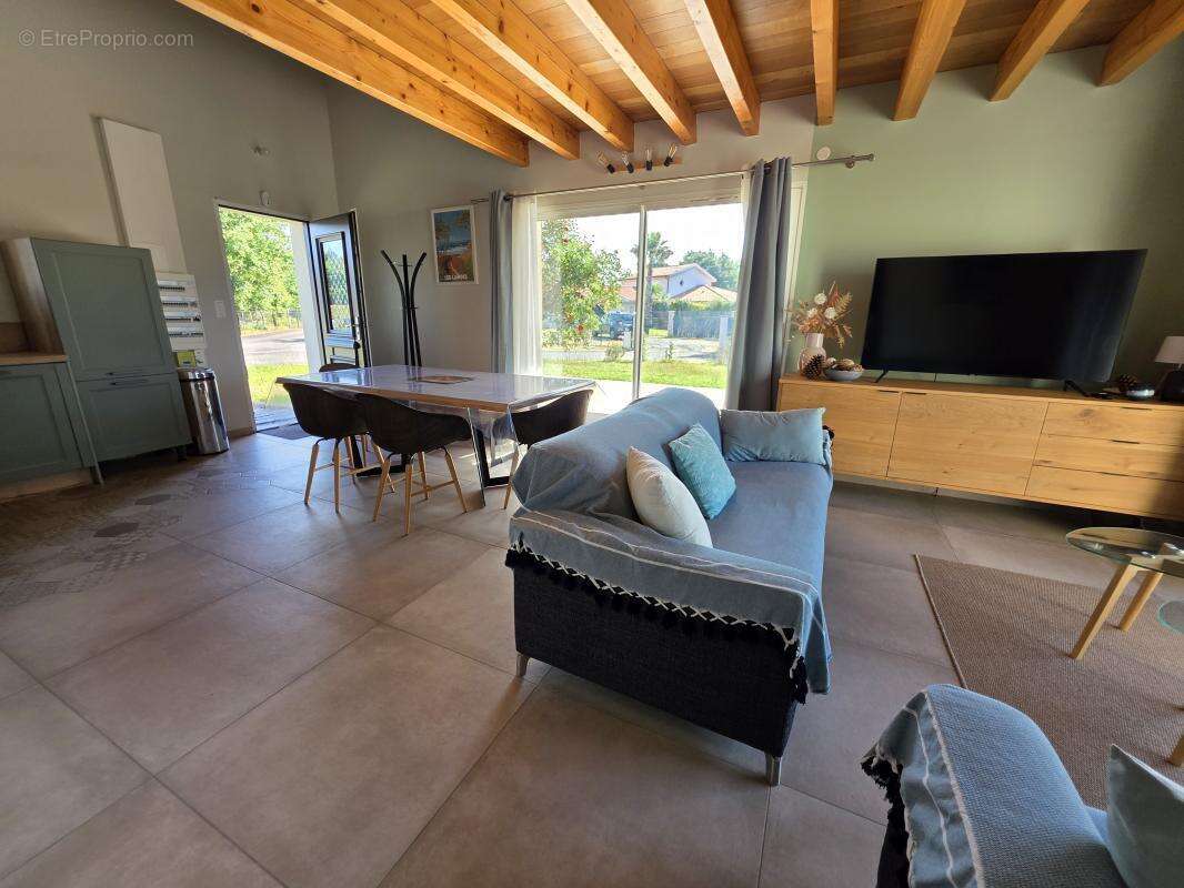 Maison 6 pièces 139 m² à vendre à Biscarrosse (40600) - photo 7