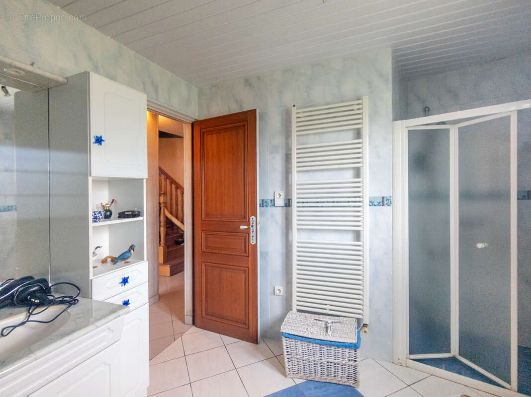 Maison à SAINT-SAVINIEN