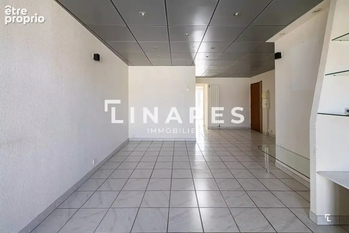 LE FONCTIONNEL - Appartement T3 de 61m2 - Balcons - Box - 13010  LA CAPELETTE - photo 6
