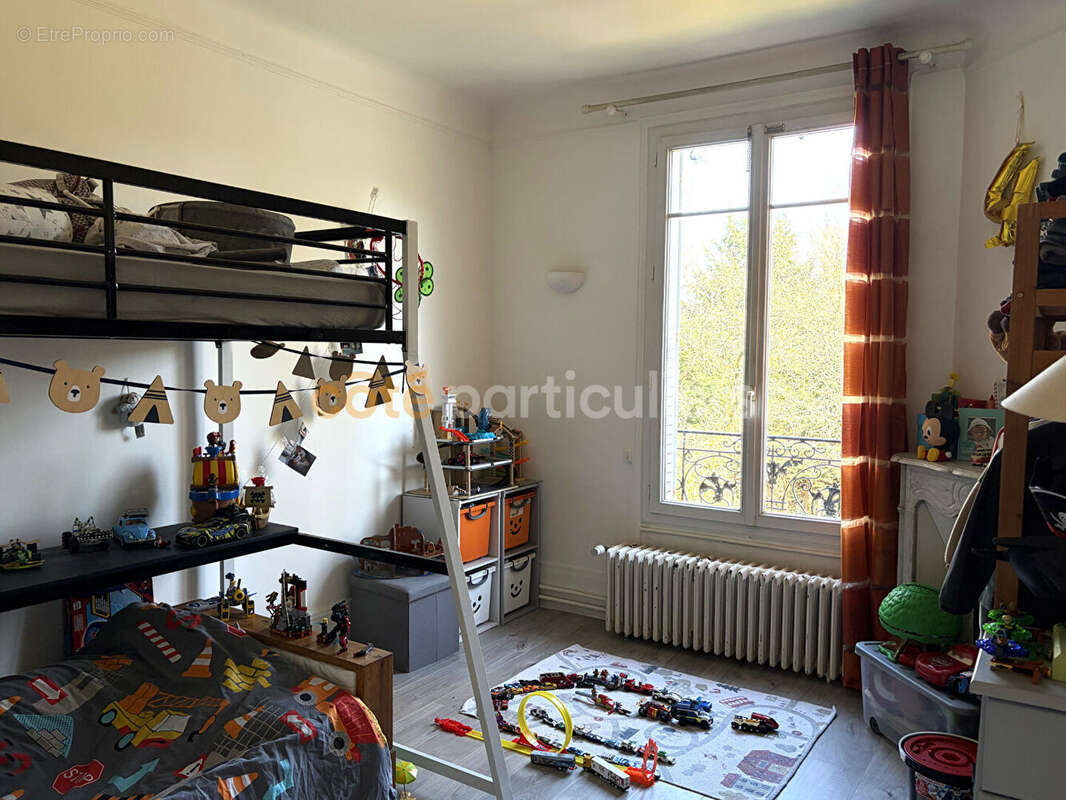 Maison à GIF-SUR-YVETTE