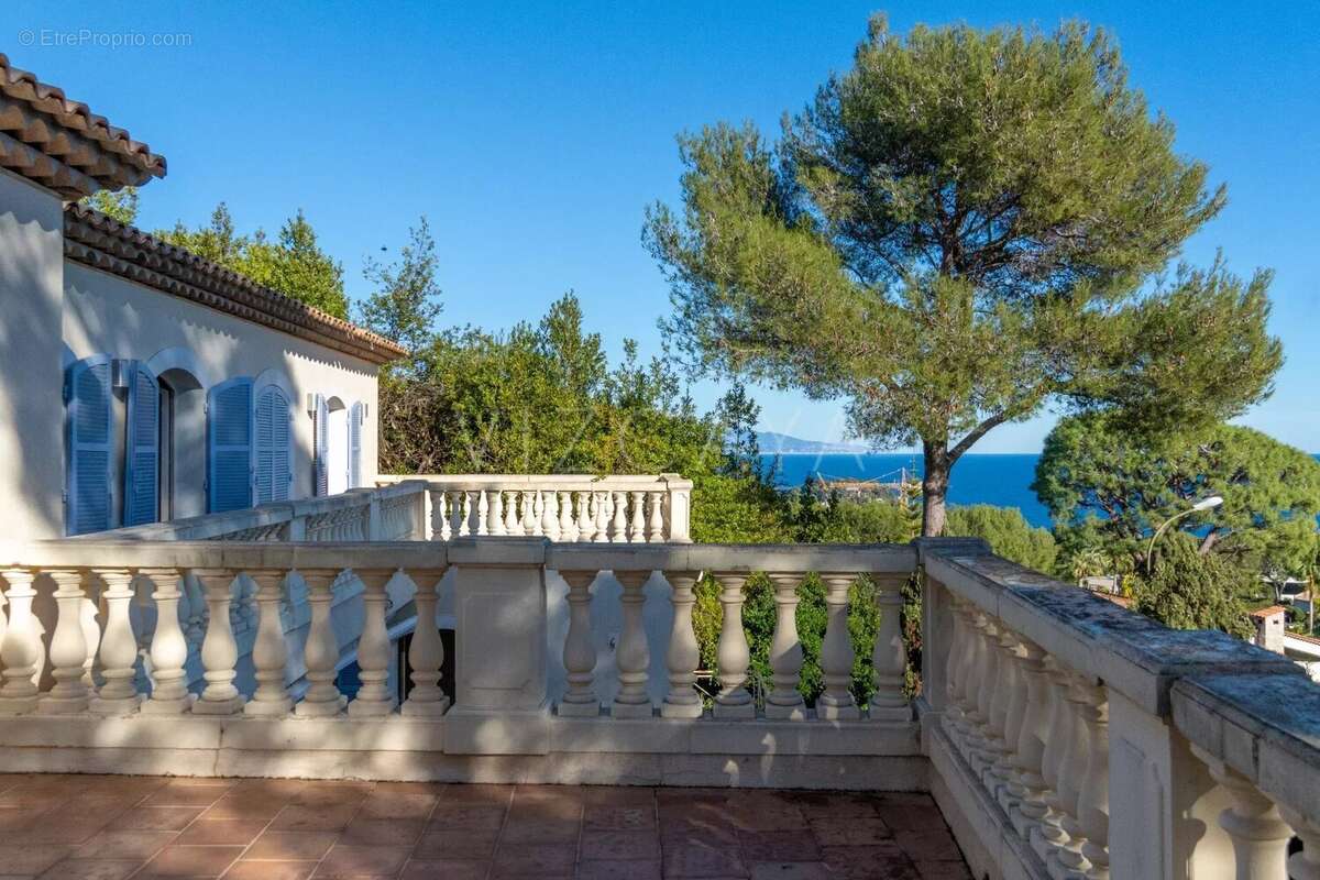 Maison à SAINT-JEAN-CAP-FERRAT