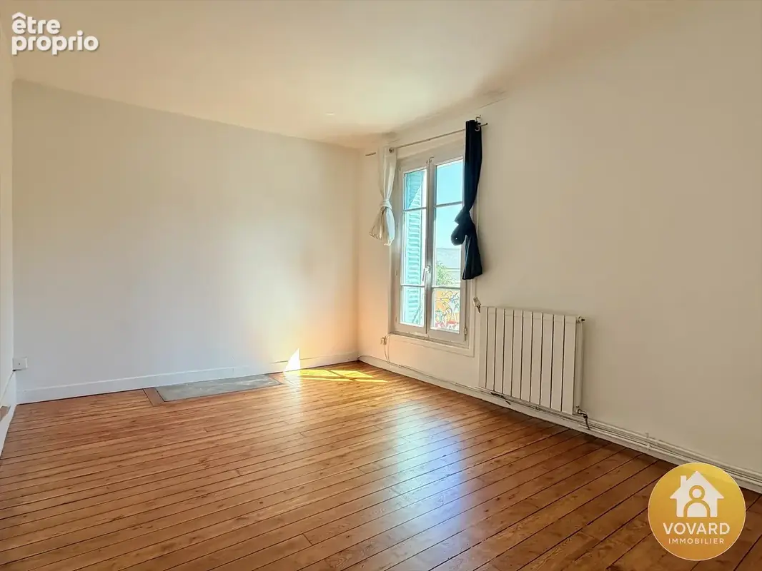 f3 de 72 m2 - 2 ch en centre ville - photo 5