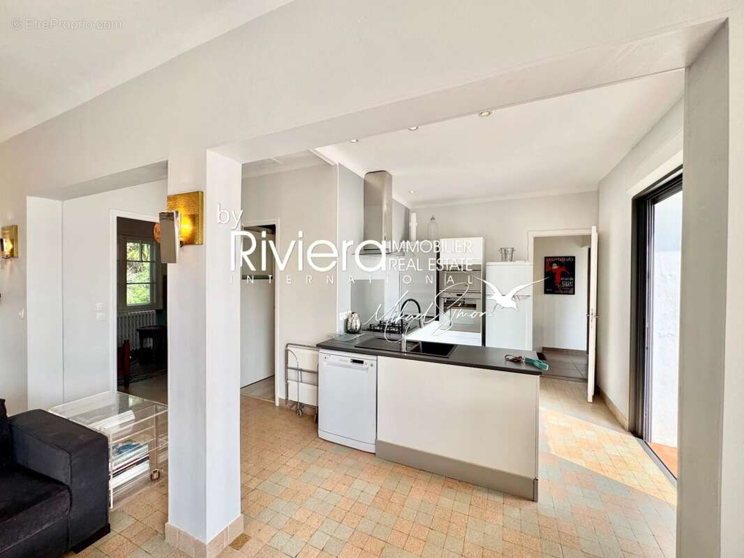 Maison à LA CROIX-VALMER