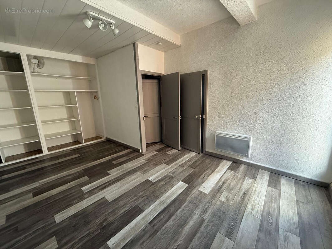 Appartement à MONTAGNAC