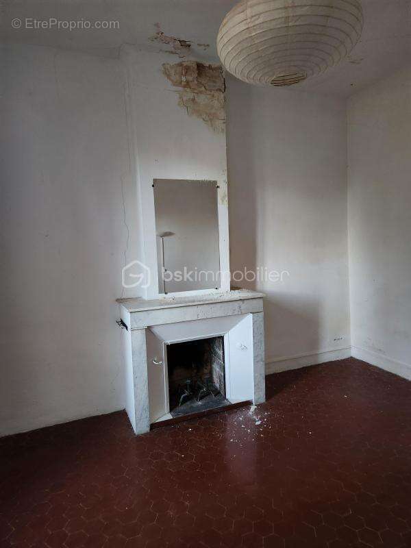 Maison à FORCALQUIER