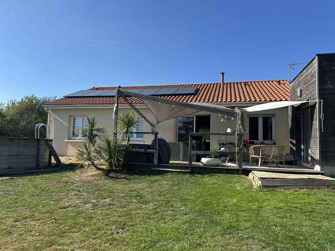 Maison à CHEMILLE