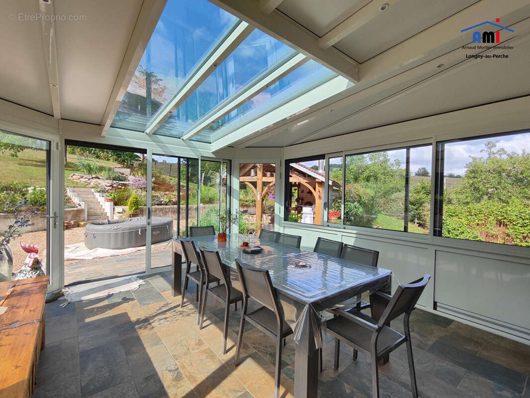 Maison à LONGNY-AU-PERCHE