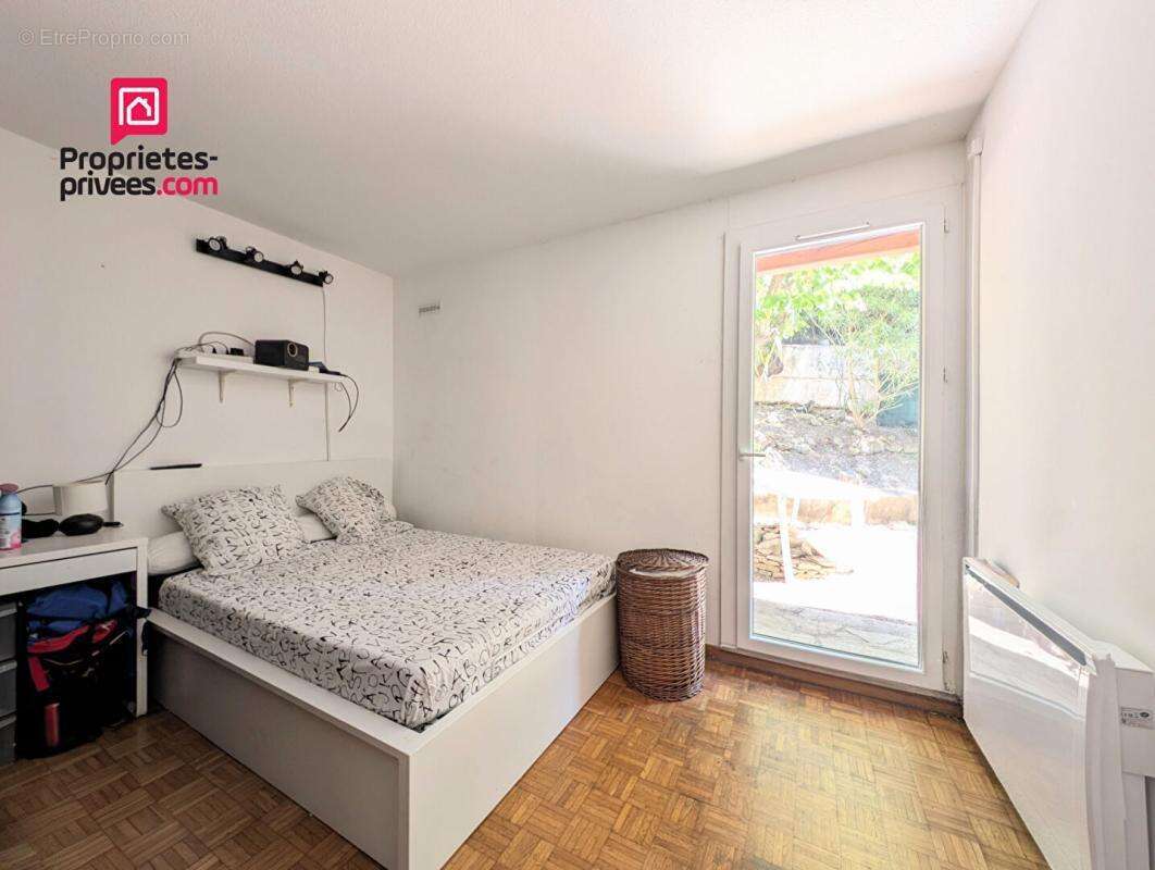 Appartement à MARSEILLE-9E