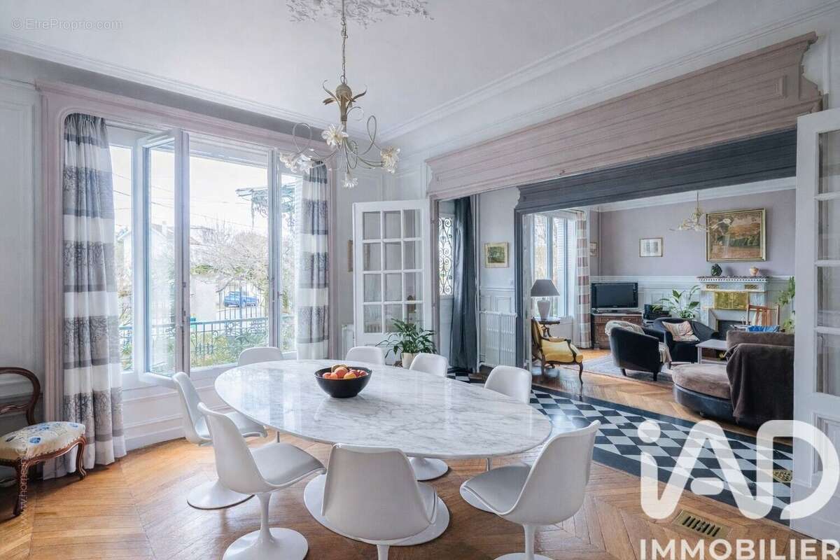 Photo 4 - Maison à SAINT-MAUR-DES-FOSSES