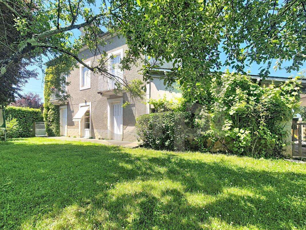 Maison à TERRASSON-LAVILLEDIEU