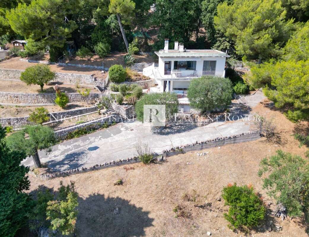 Maison à ROQUEBRUNE-CAP-MARTIN