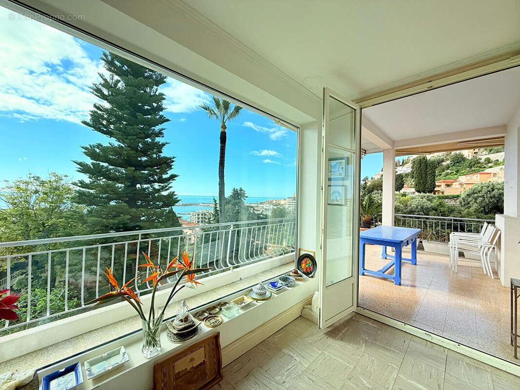 Appartement à MENTON