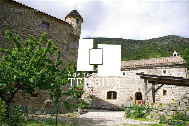 Maison à MALARCE-SUR-LA-THINES