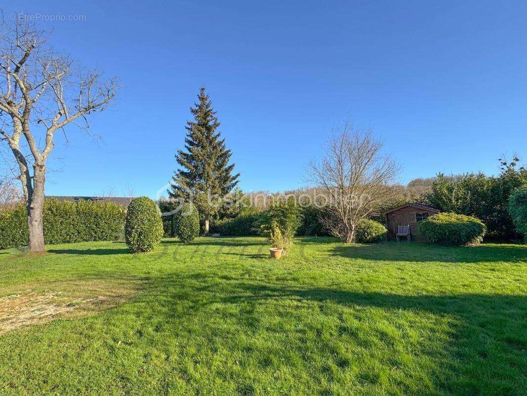 Maison à JOUY-SUR-MORIN