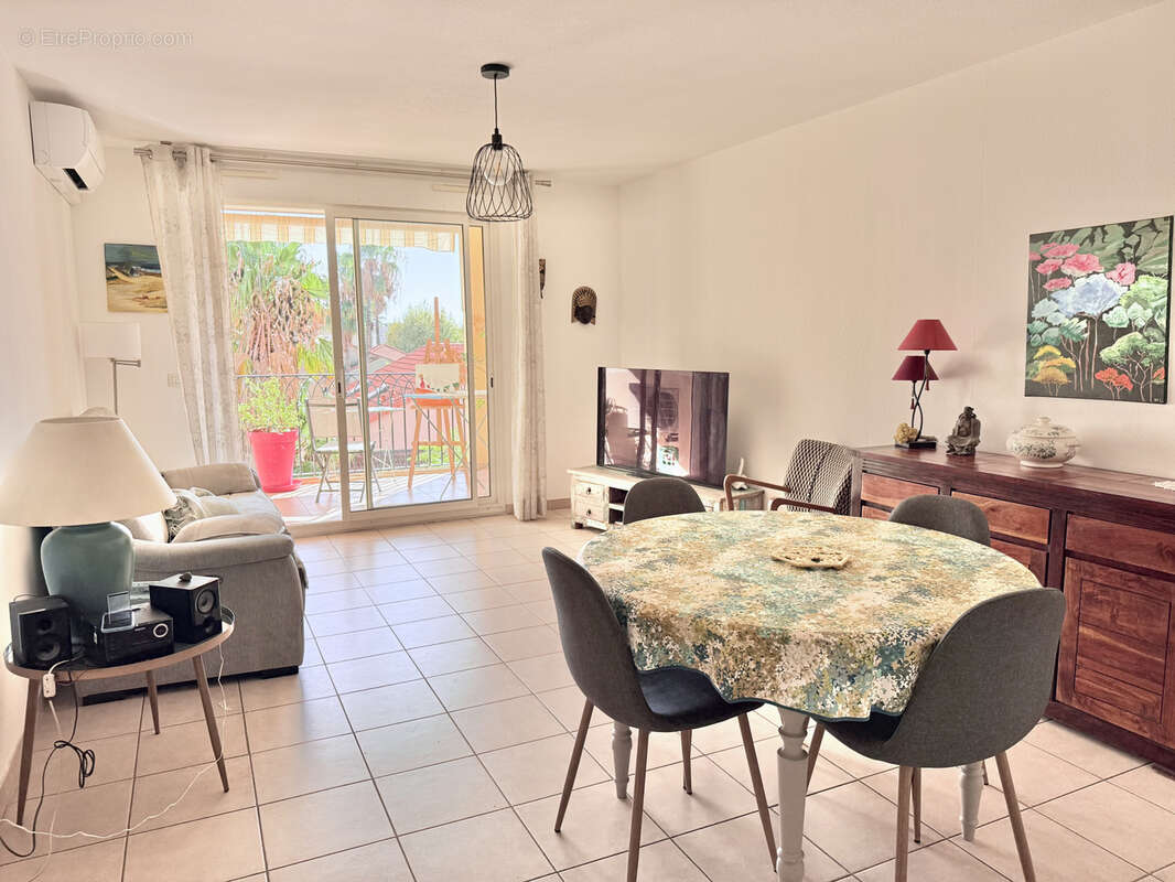Appartement à HYERES