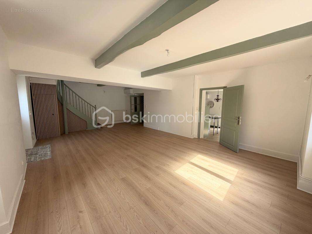 Belle maison entièrement rénovée au goût du jour - photo 7