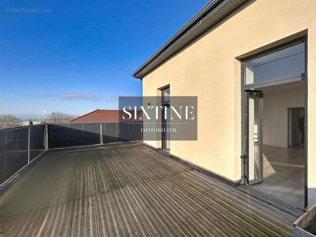 Appartement à VERNIOZ