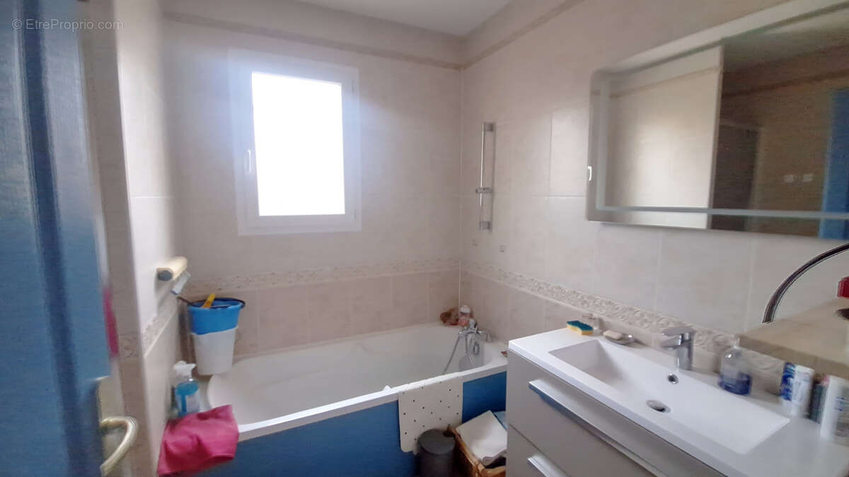 Maison à CONILHAC-CORBIERES