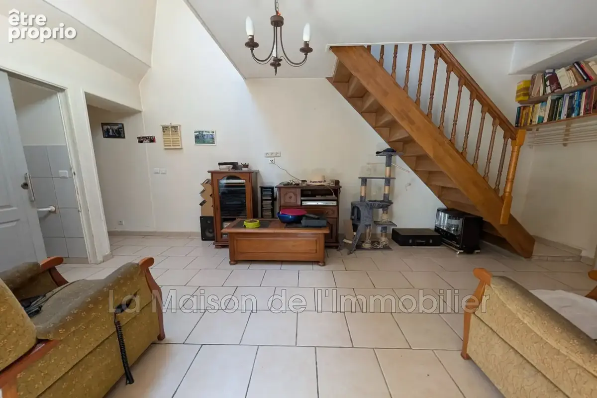 Maison 4 pièces 117 m² à vendre à Criquebeuf-Sur-Seine (27340) - photo 3