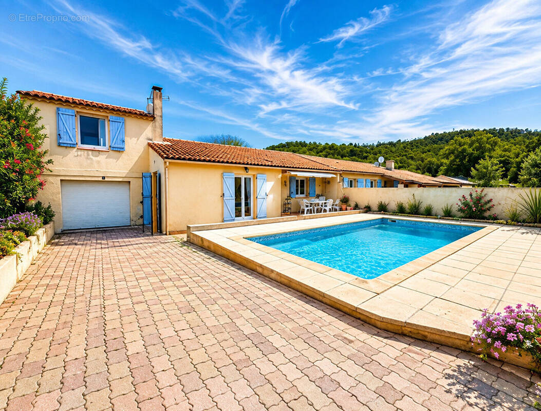 Maison à LE VAL