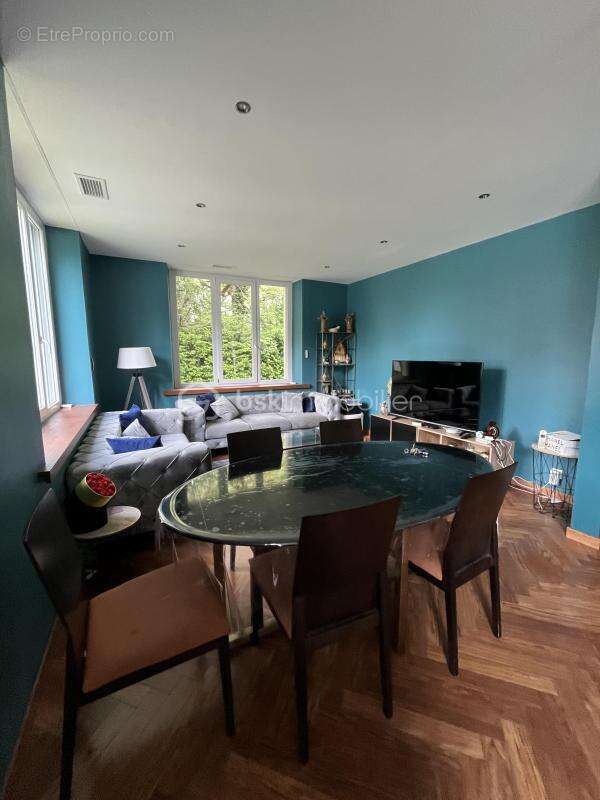Maison de plain pied sur sous sol complet avec piscine - photo 8