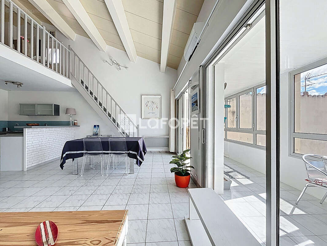 Argelès sur Mer, Appartement 5 pièces avec grand garage - photo 3
