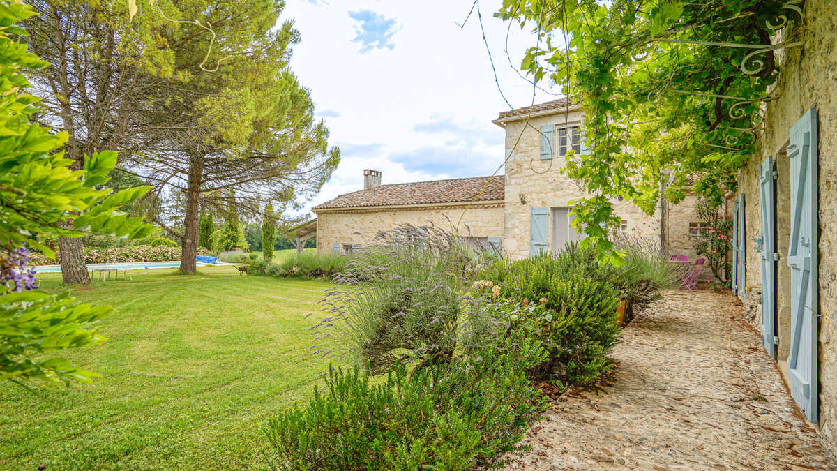 Maison à TOUFFAILLES