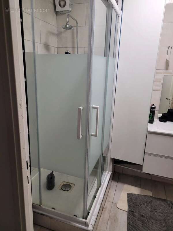 Appartement 77 m² à Vitrolles  - photo 9