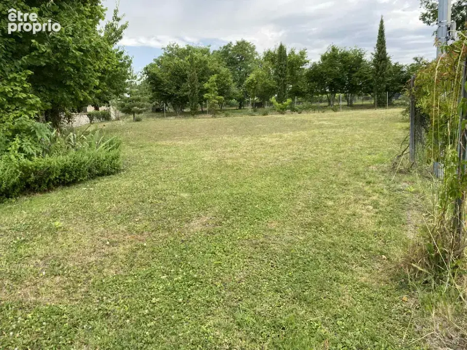Terrain à GERMIGNAC