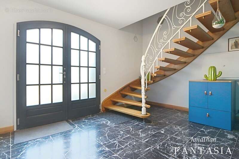 LA MAXE – Maison familiale de 230 m² au sol avec piscine chauffée et généreux espaces extérieurs - photo 37