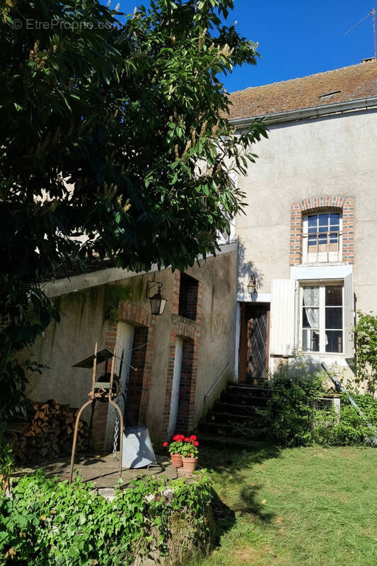 Maison à ARQUIAN