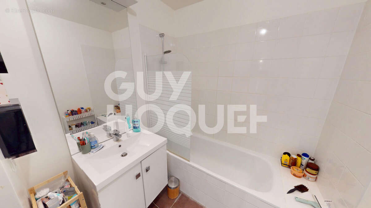 Appartement à IVRY-SUR-SEINE