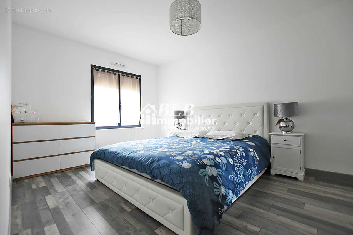 Maison 6 pièces 149 m2 5 chambres - photo 9
