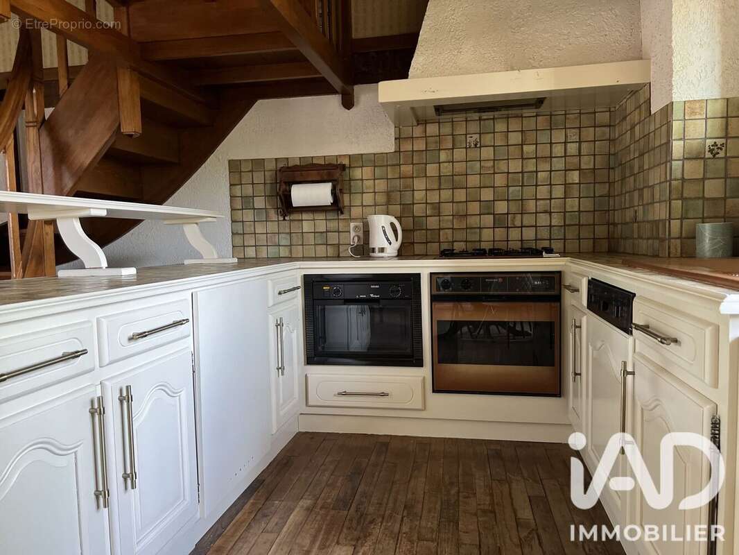 Maison 108 m² à Lubersac  - photo 7
