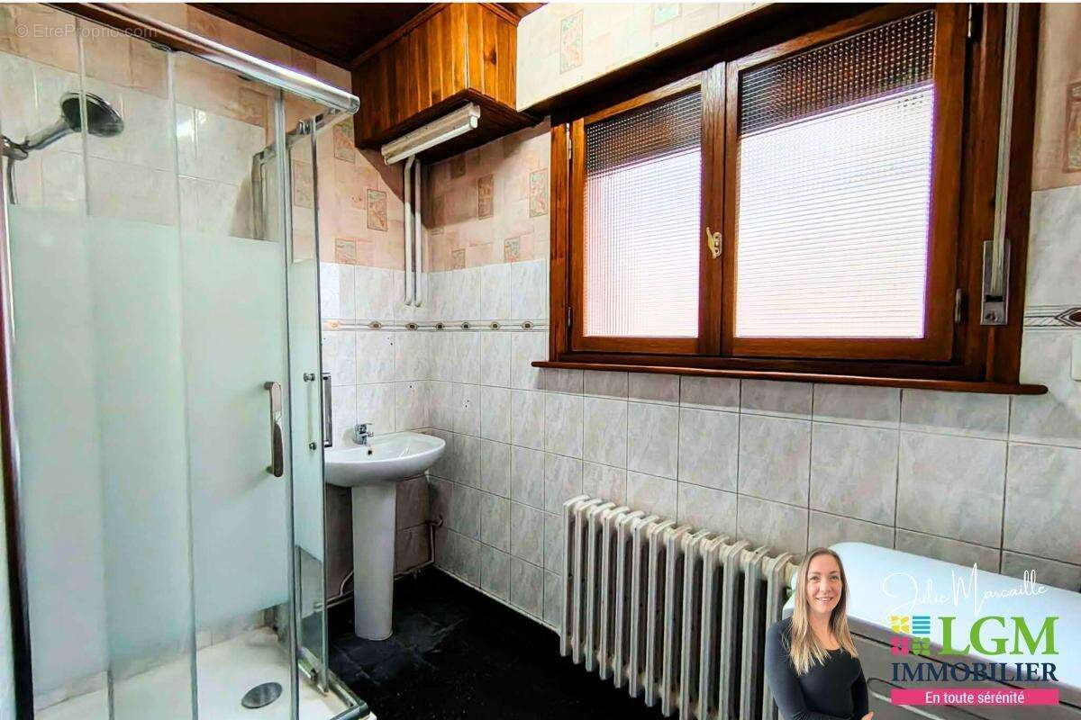 Maison à PETITE-FORET