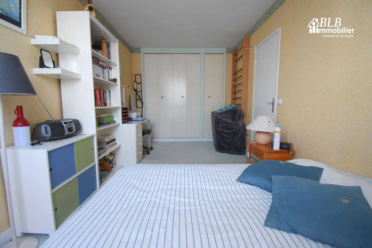 Appartement à ELANCOURT