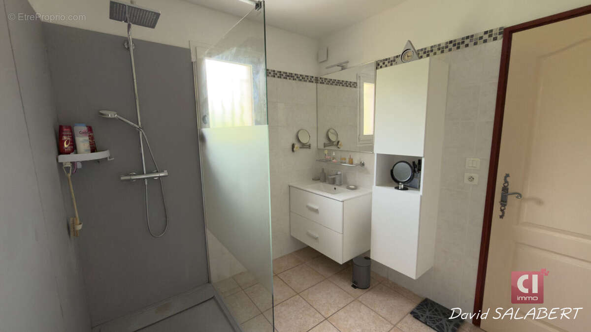 Le val - villa familiale avec piscine, garage et terrain plat de 1 645 m² - photo 8
