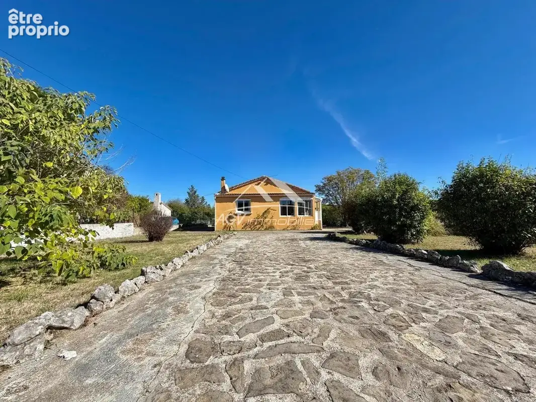 Proche Alès maison 3 chambres sur 1266m² de terrain - photo 2