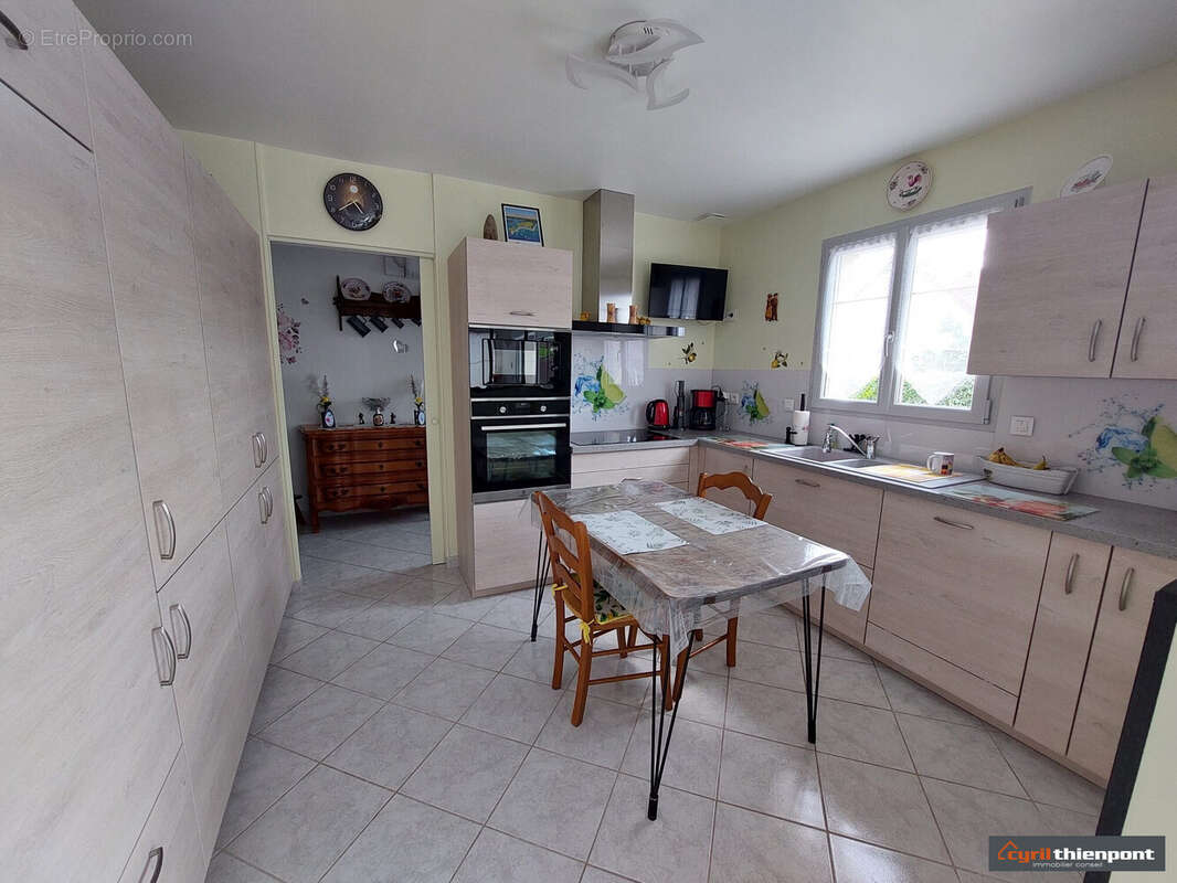 Maison 151 m² à Pont-Remy  - photo 5