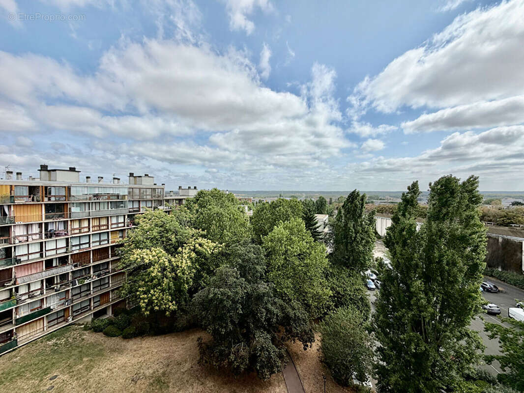 4 pièces 66 m² traversant sud - Balcon, 2 parkings - Fontenay-le-Fleury - photo 13