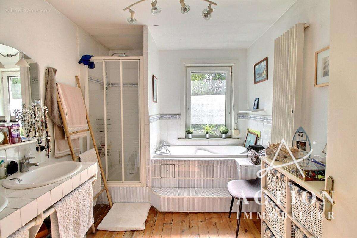 Maison à MONS-EN-BAROEUL