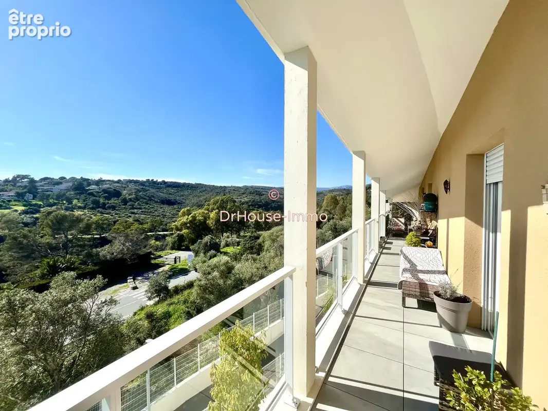 Appartement 63 m² à Villeneuve-Loubet  - photo 13