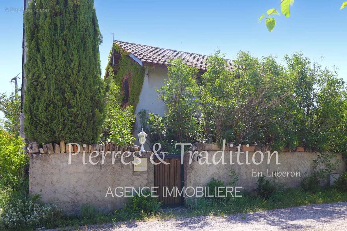 Maison à CERESTE