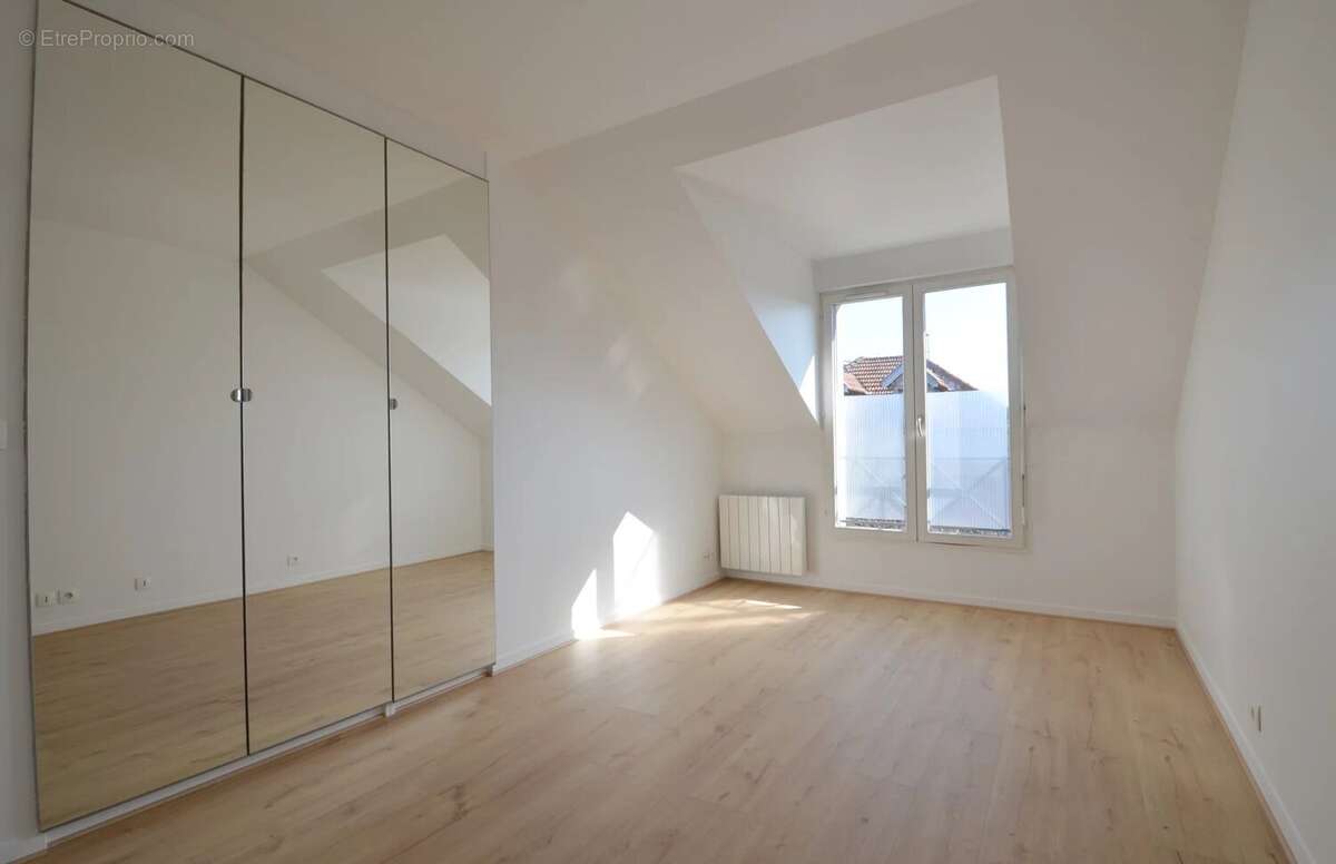 Appartement à CROISSY-SUR-SEINE