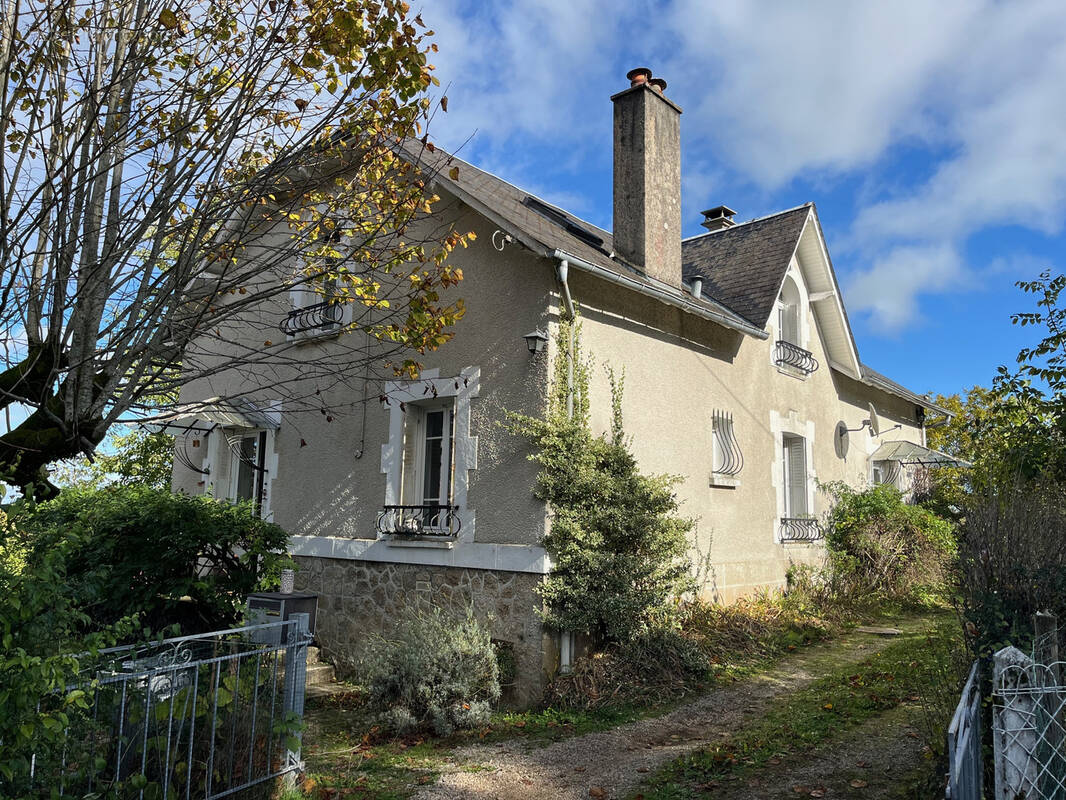 Maison à LA PORCHERIE